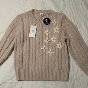 NWT Sadie & Sage XS knit sweater with daisies